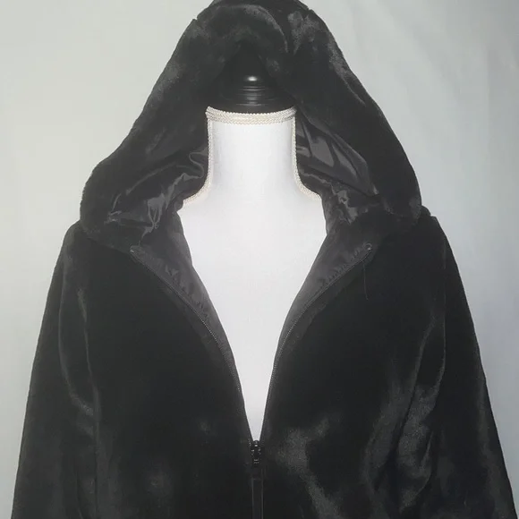 Incredibly Luxe Soft Black #FauxFur #Hoodie Coat Zip front
